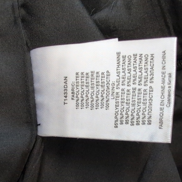 Molly Braken mini skirt vivid floral fully lined Sz Xl NWOT - Picture 9 of 10